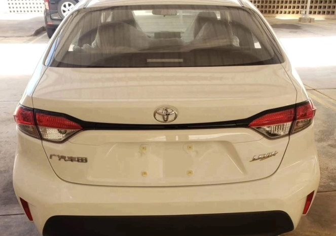 
								Corolla full									